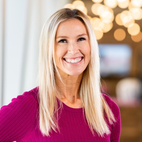 Kari Marshall