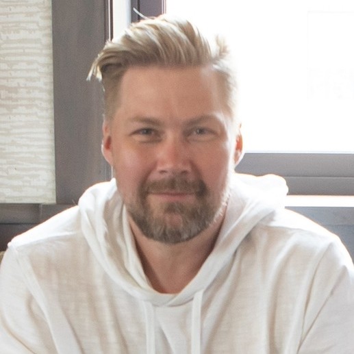 Eric Mayhew