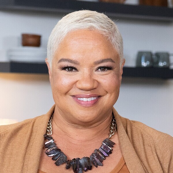 Kim Myles 