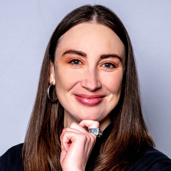 Sarah Stringer